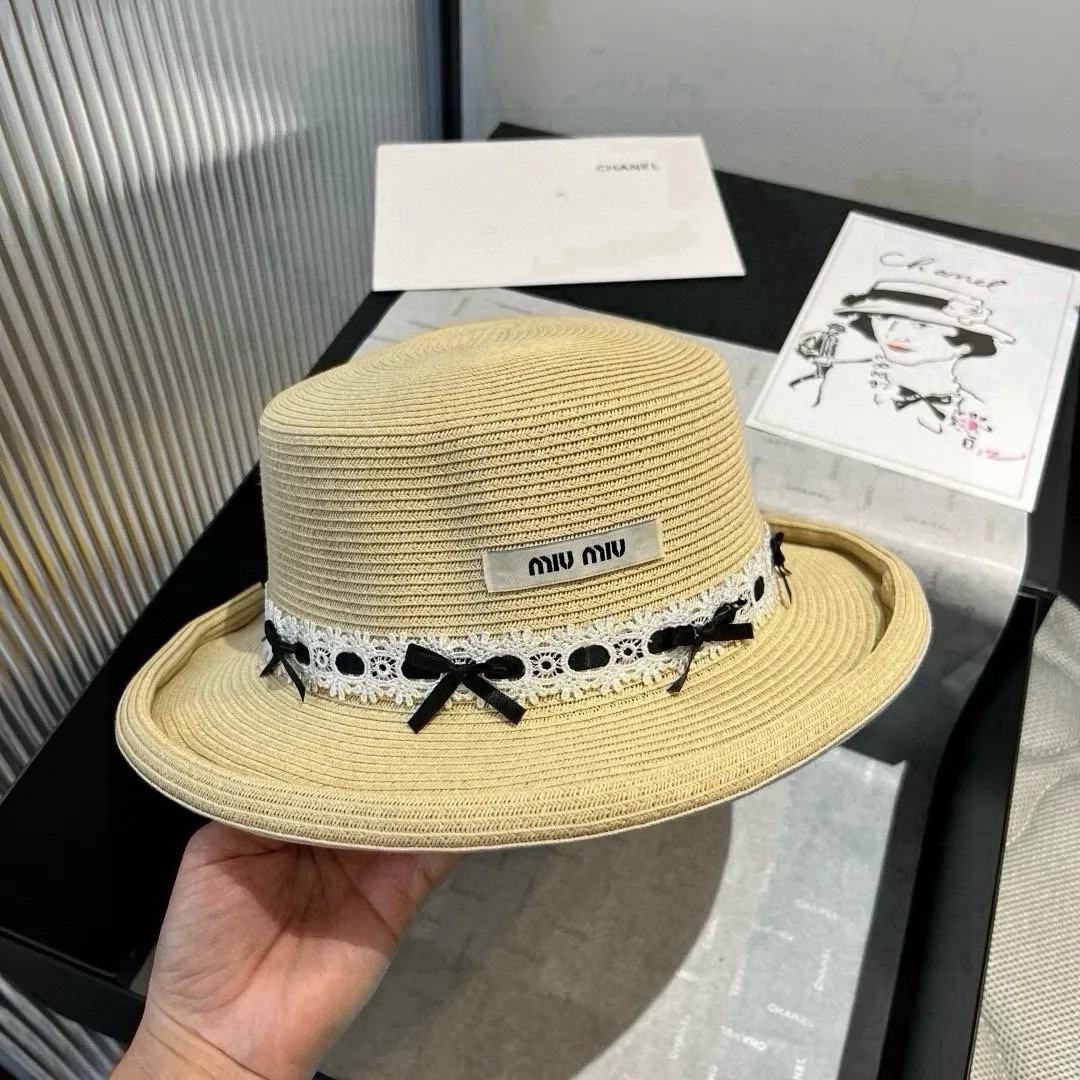 💰160¥ miumiu new flat-top straw hat, rolled-edge top hat, head circumference 57cm