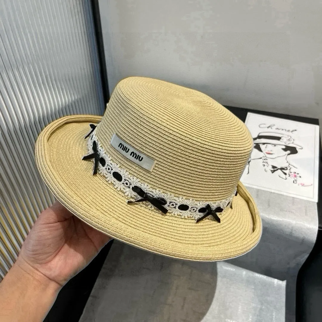 💰160¥ miumiu new flat-top straw hat, rolled-edge top hat, head circumference 57cm