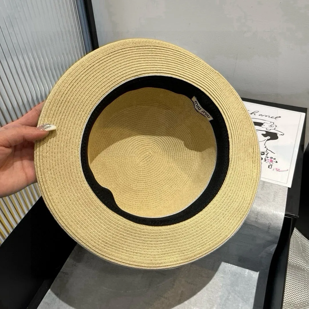 💰160¥ miumiu new flat-top straw hat, rolled-edge top hat, head circumference 57cm