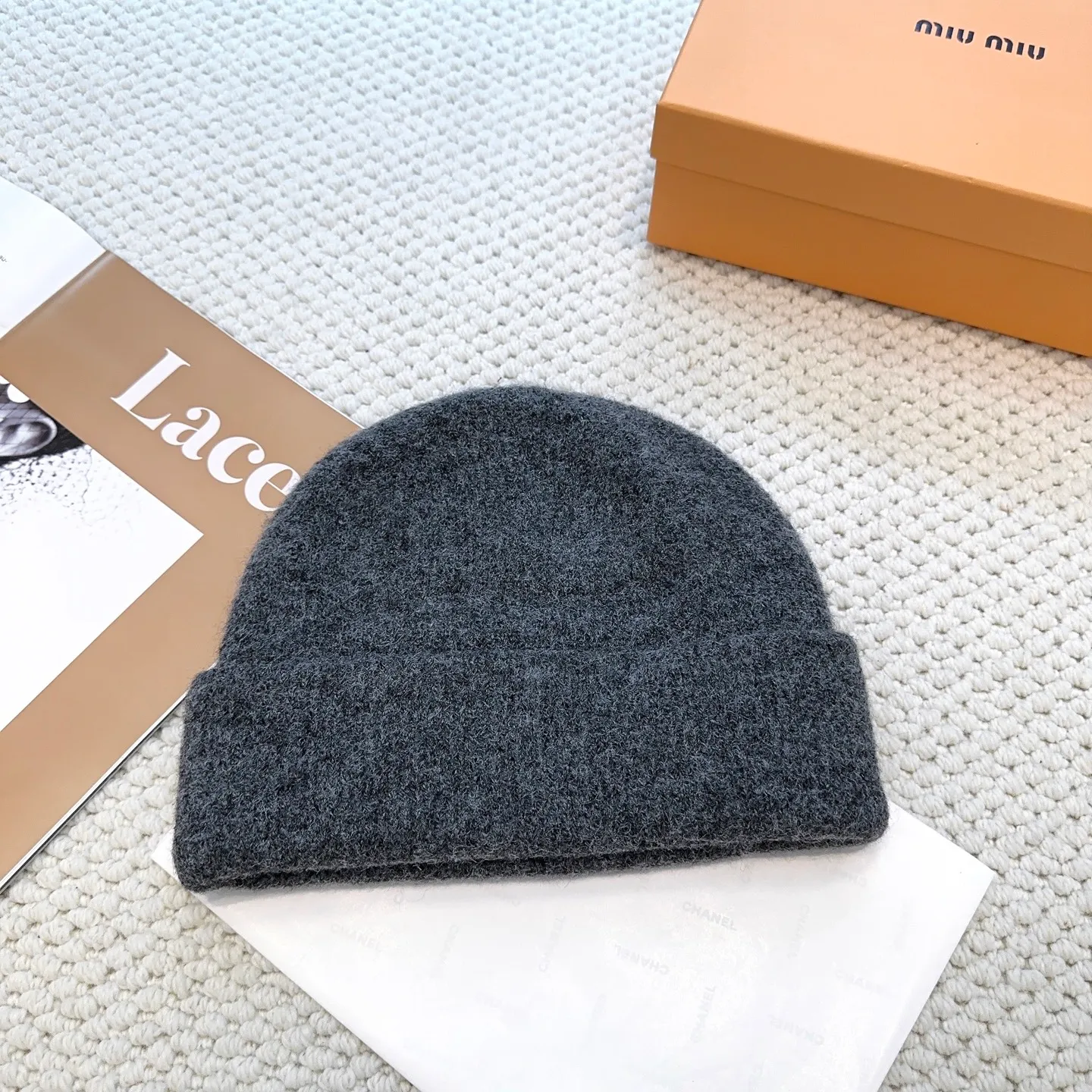 P50 miumiu new knitted hat! High-elastic fabric, classic colors, same style for men and women. Miu’s popular knitted hat! Xiaohongshu’s new product is released, it’s so 🉑️, high-elastic fabric, classic color