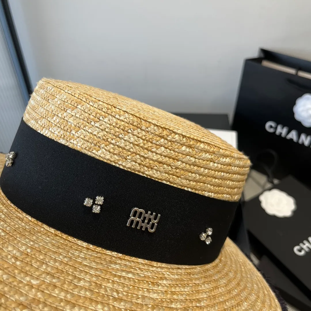 💰150¥ miumiu new straw flat top hat, head circumference 57cm