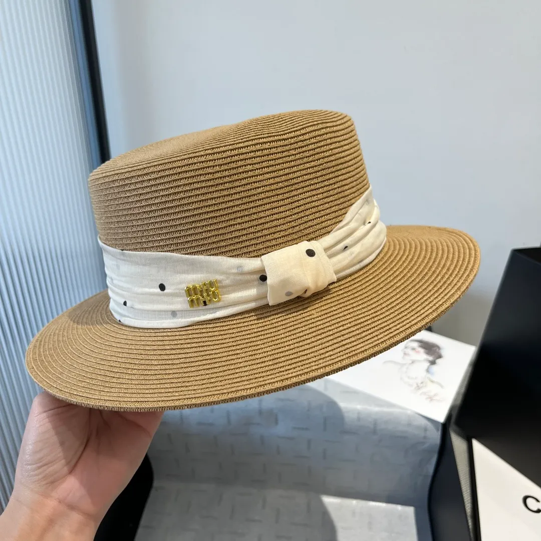 💰150¥ miumiu new flat-top sun hat, straw sun hat, head circumference 57cm