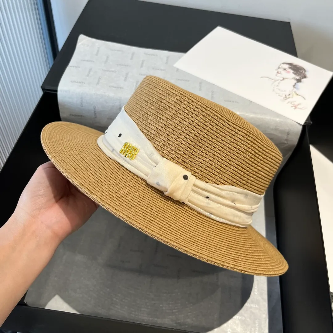 💰150¥ miumiu new flat-top sun hat, straw sun hat, head circumference 57cm