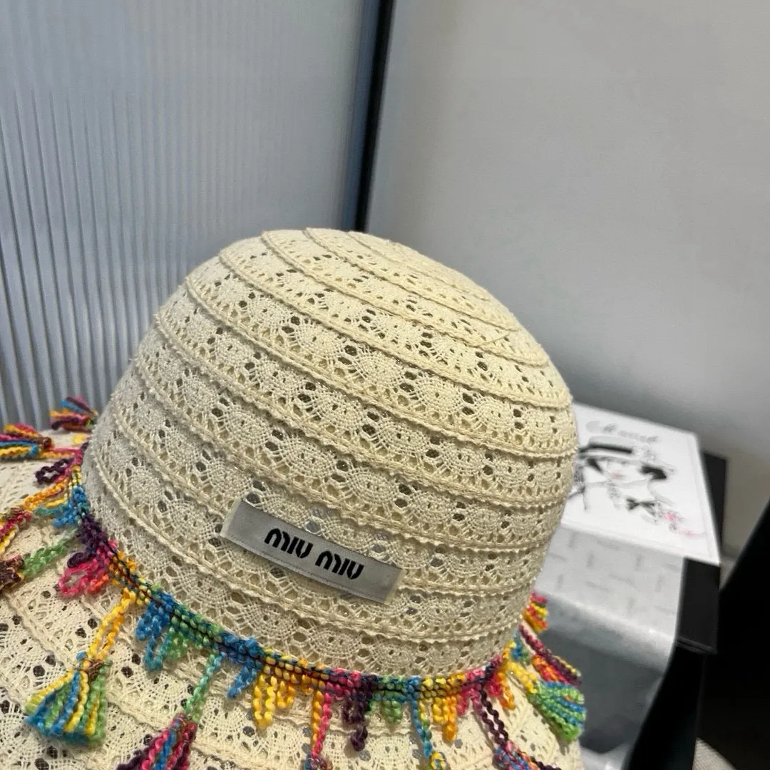💰130¥ miumiu lace basin hat, small and fresh design, head circumference 57cm