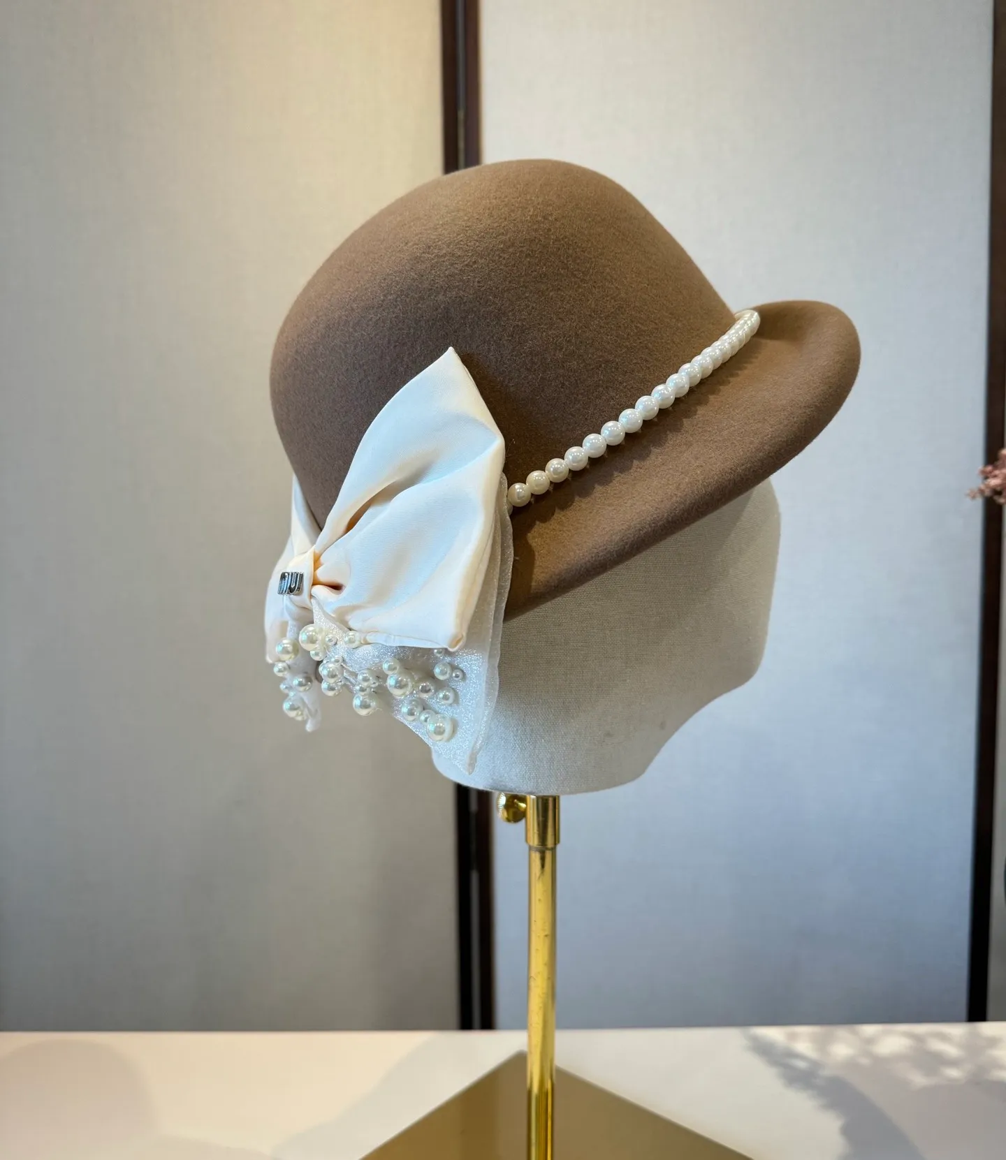 💰190¥ miumiu new basin hat, 100% wool fabric 🦙%, head circumference 57cm