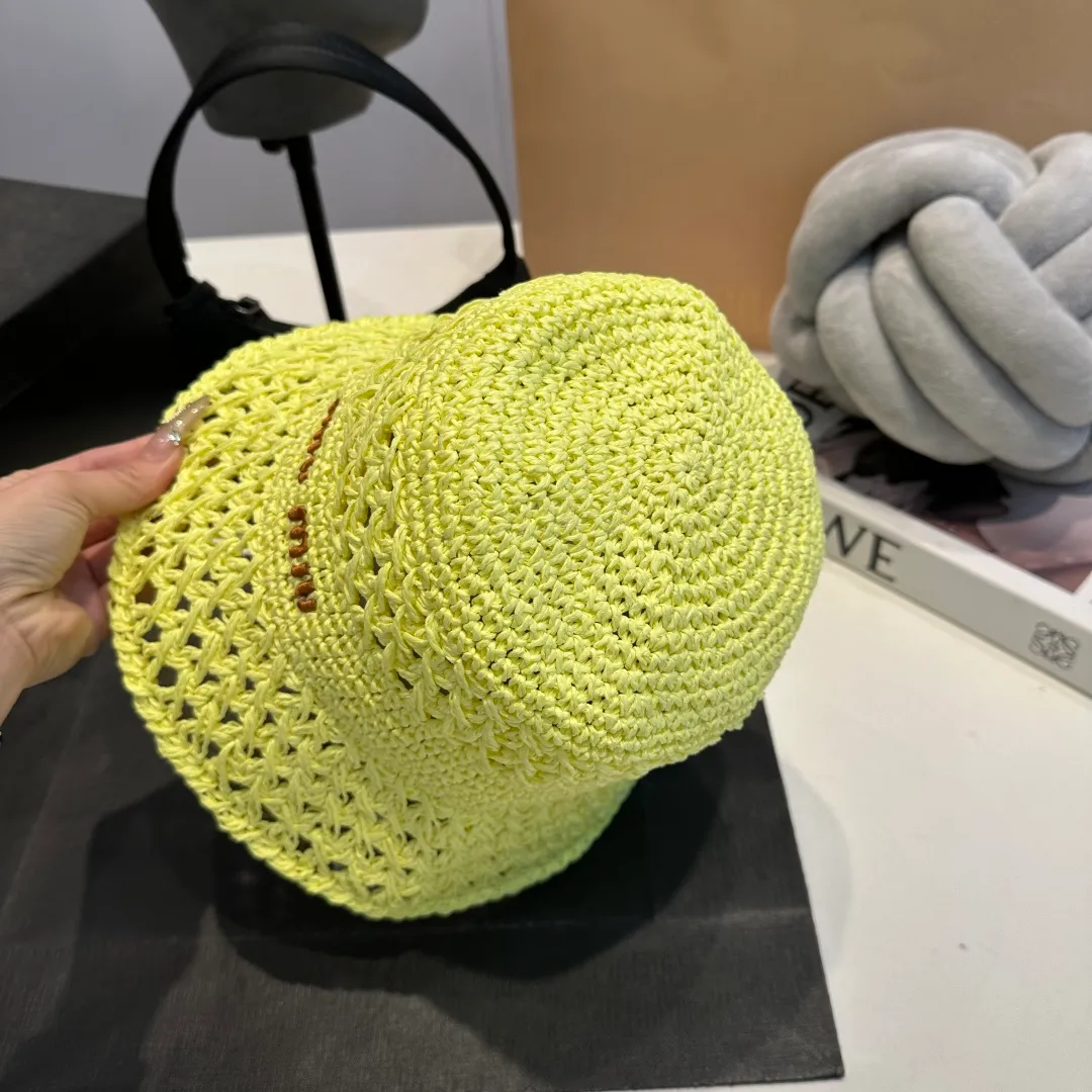 P60 miumiu embroidered handhook hat, ladylike round hat, high-end customization, head circumference 57cm