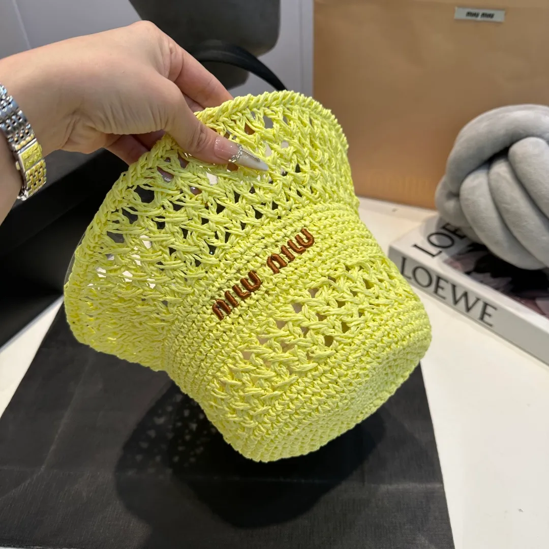 P60 miumiu embroidered handhook hat, ladylike round hat, high-end customization, head circumference 57cm