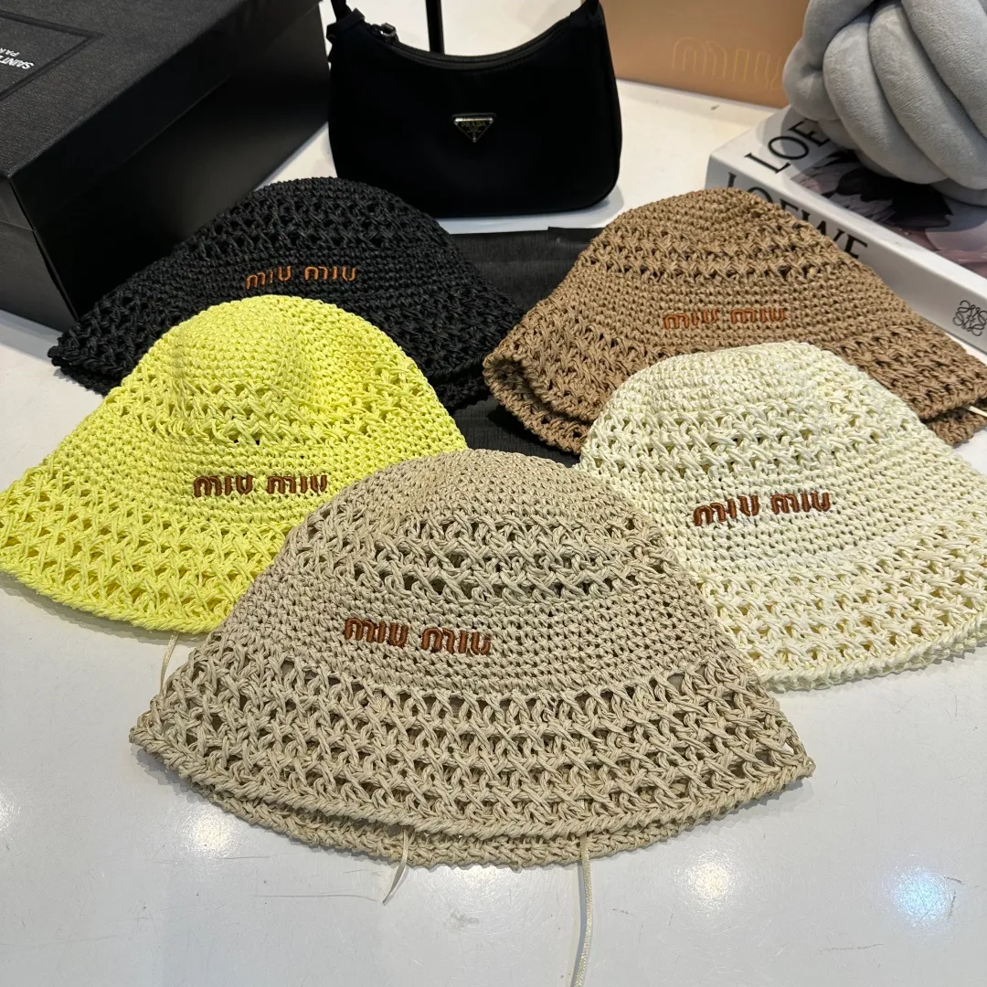 P60 miumiu embroidered handhook hat, ladylike round hat, high-end customization, head circumference 57cm