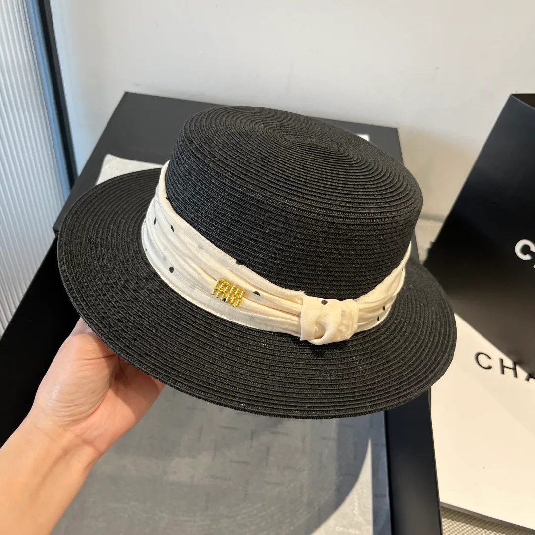 💰150¥ miumiu new flat-top sun hat, straw sun hat, head circumference 57cm