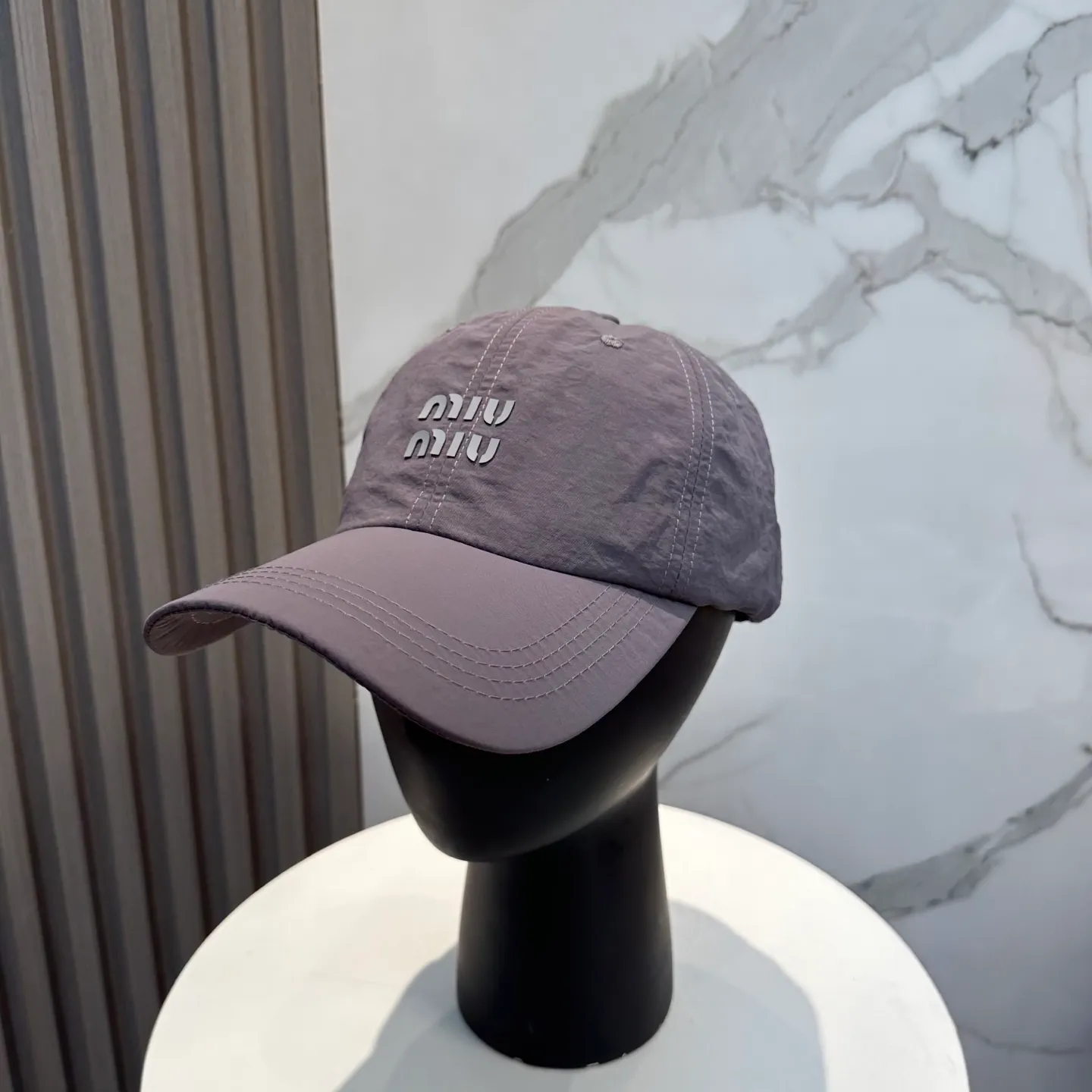 P60 miumiu new quick-drying simple baseball cap 🧢Light, breathable, trendy and versatile, Xiaohongshu grows grass, poison Get your boyfriend and cool together
