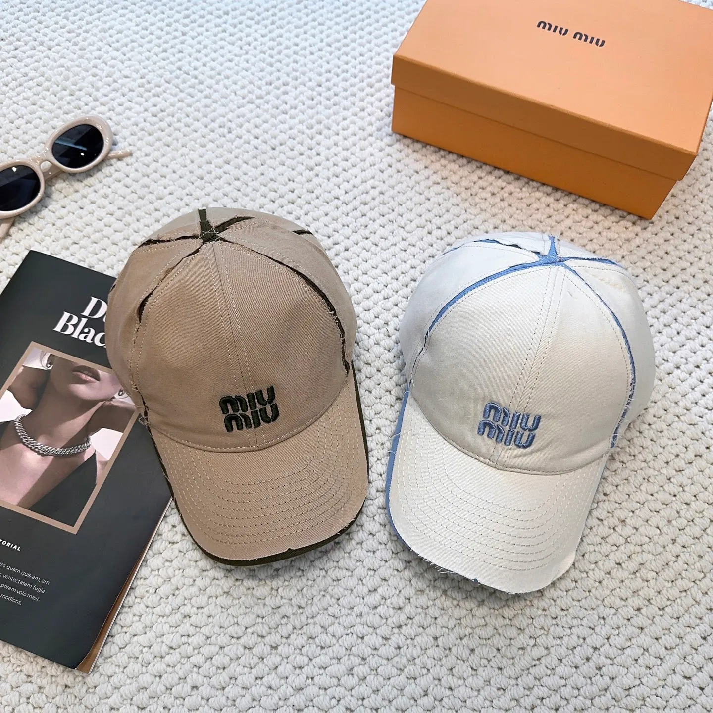 P80💛 Comes with dust bag. [Miumiu Miu Miu] High version of the new order style embroidered baseball cap🧢The big brand style is super easy to match, so hurry up and get it!