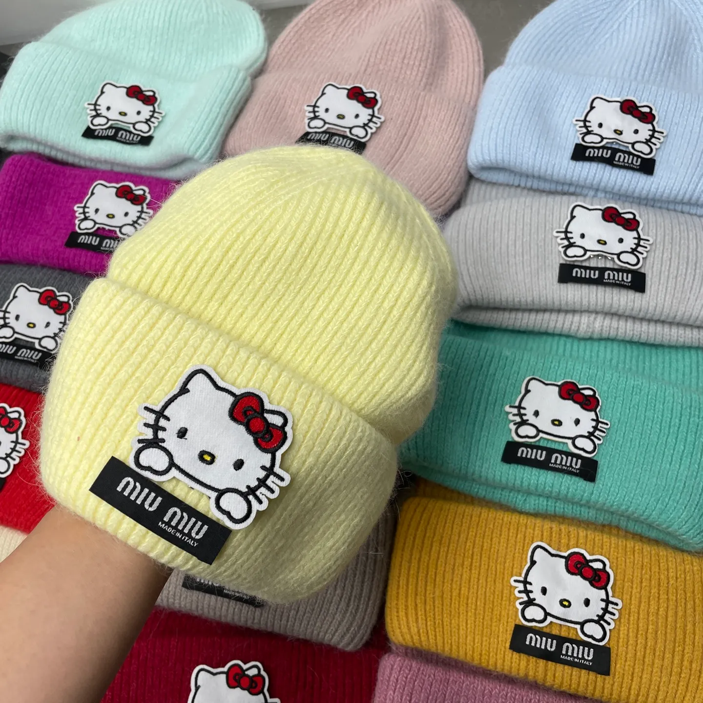kitty Miumiu early autumn rabbit fur beanie