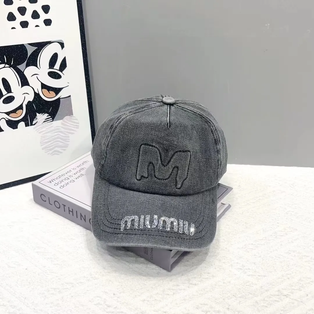 P64 miumiu original spring and summer new baseball cap, genuine mold-making and customization, the original workmanship is meticulous and the quality is superb!