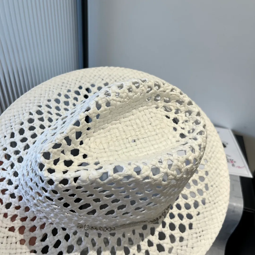 💰130¥ miumiu new top hat, hollow top hat, head circumference 57cm