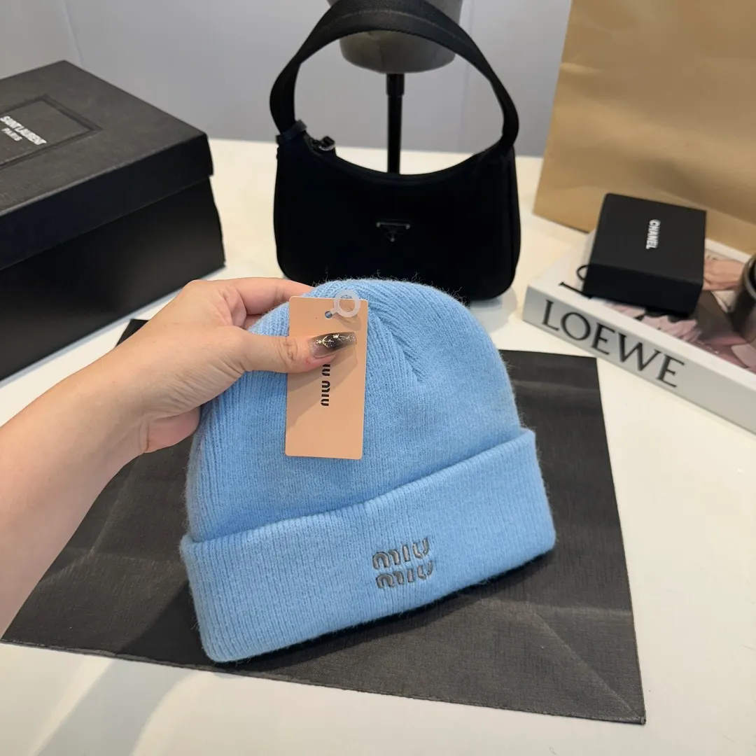 P60 miumiu new autumn and winter woolen hat