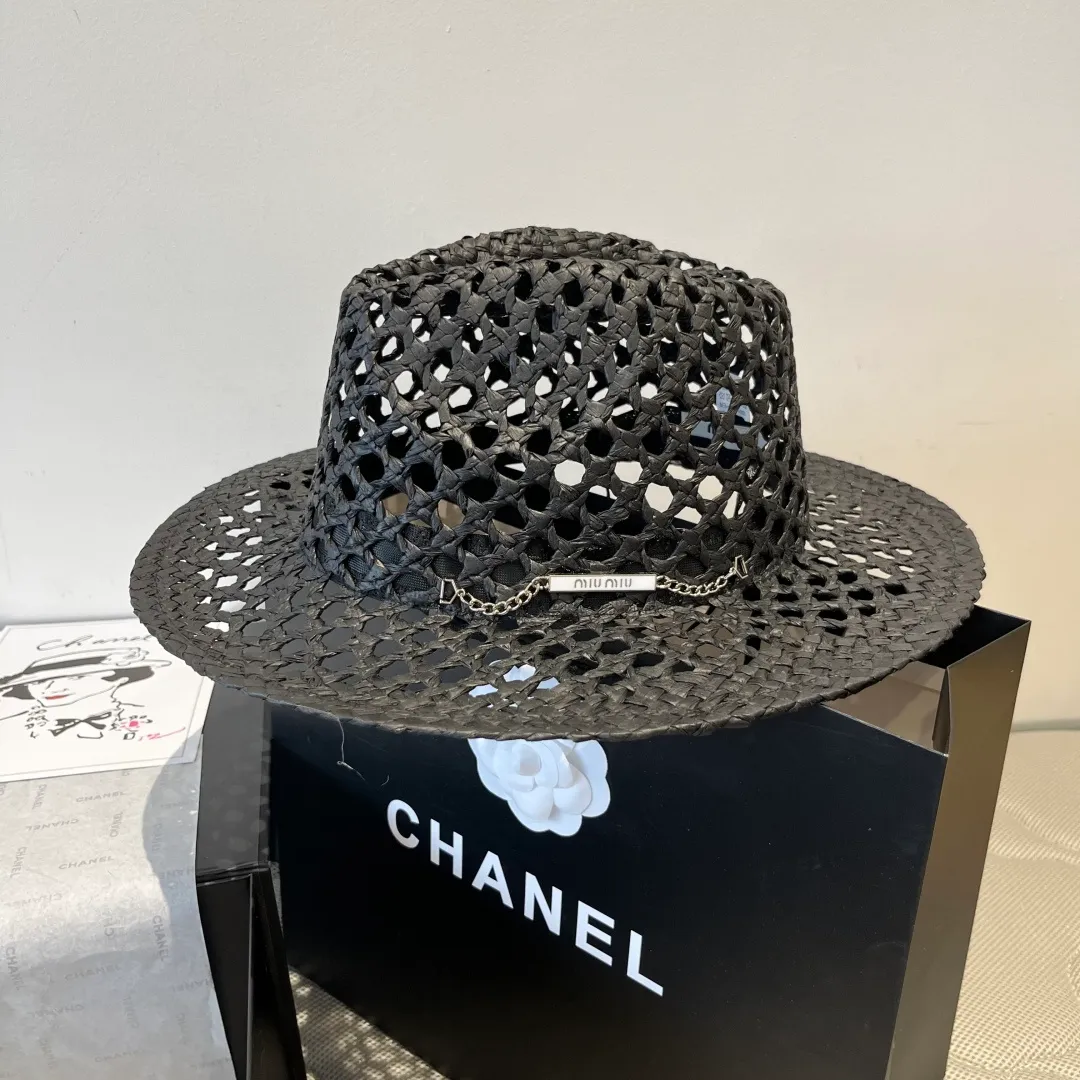 💰130¥ miumiu new top hat, hollow top hat, head circumference 57cm