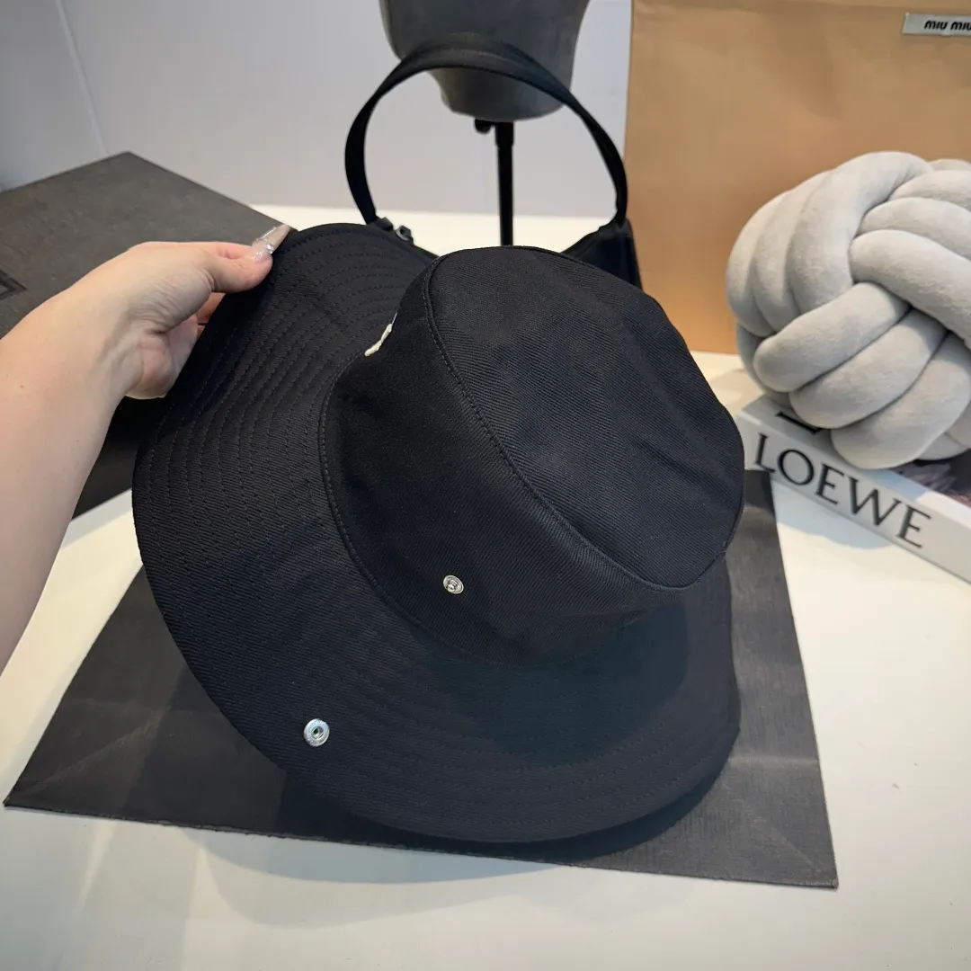 P70 miumiu counter canvas bucket hat, one-to-one mold customization, head circumference 57cm, unisex