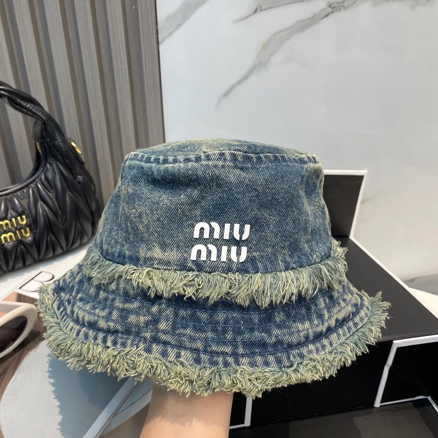 P66 💛 Comes with dust bag miumiu 2025 new washed soft denim men’s and women’s fisherman hat 🌈 Simple folding sunshade ~ a very textured one