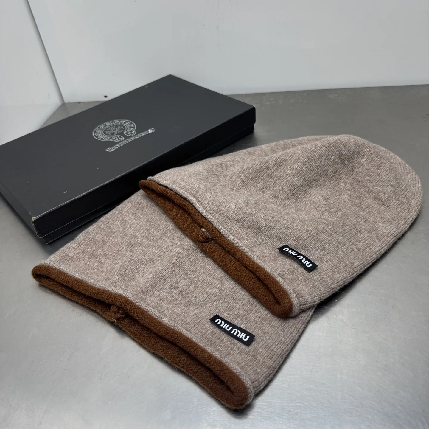 Live broadcast popular single style miumiu wool pile hat
