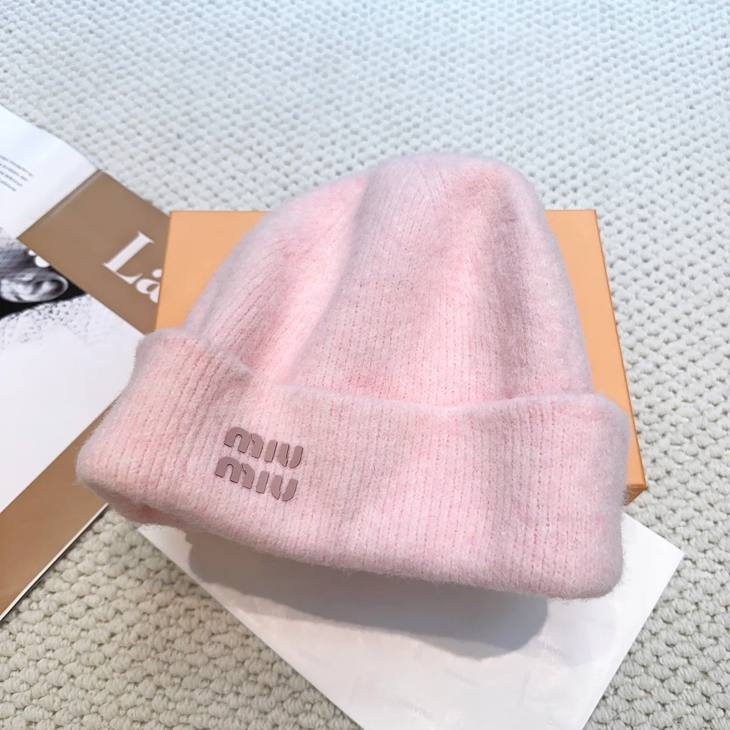 P60 miumiu new knitted hat! High-elastic fabric, classic colors, same style for men and women. Miu’s popular knitted hat! Xiaohongshu’s new product is released, it’s so 🉑️, high-elastic fabric, classic color