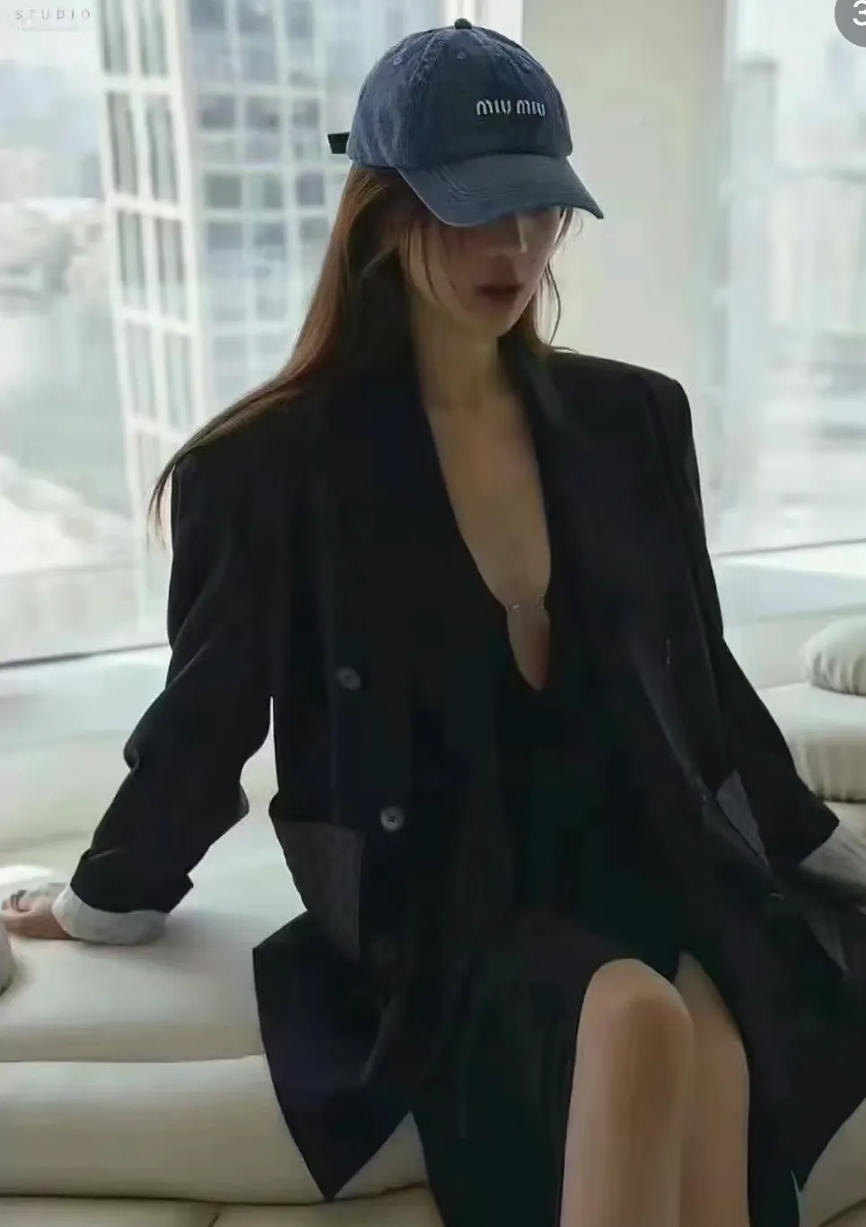 Running volume miumiu denim baseball cap bucket hat