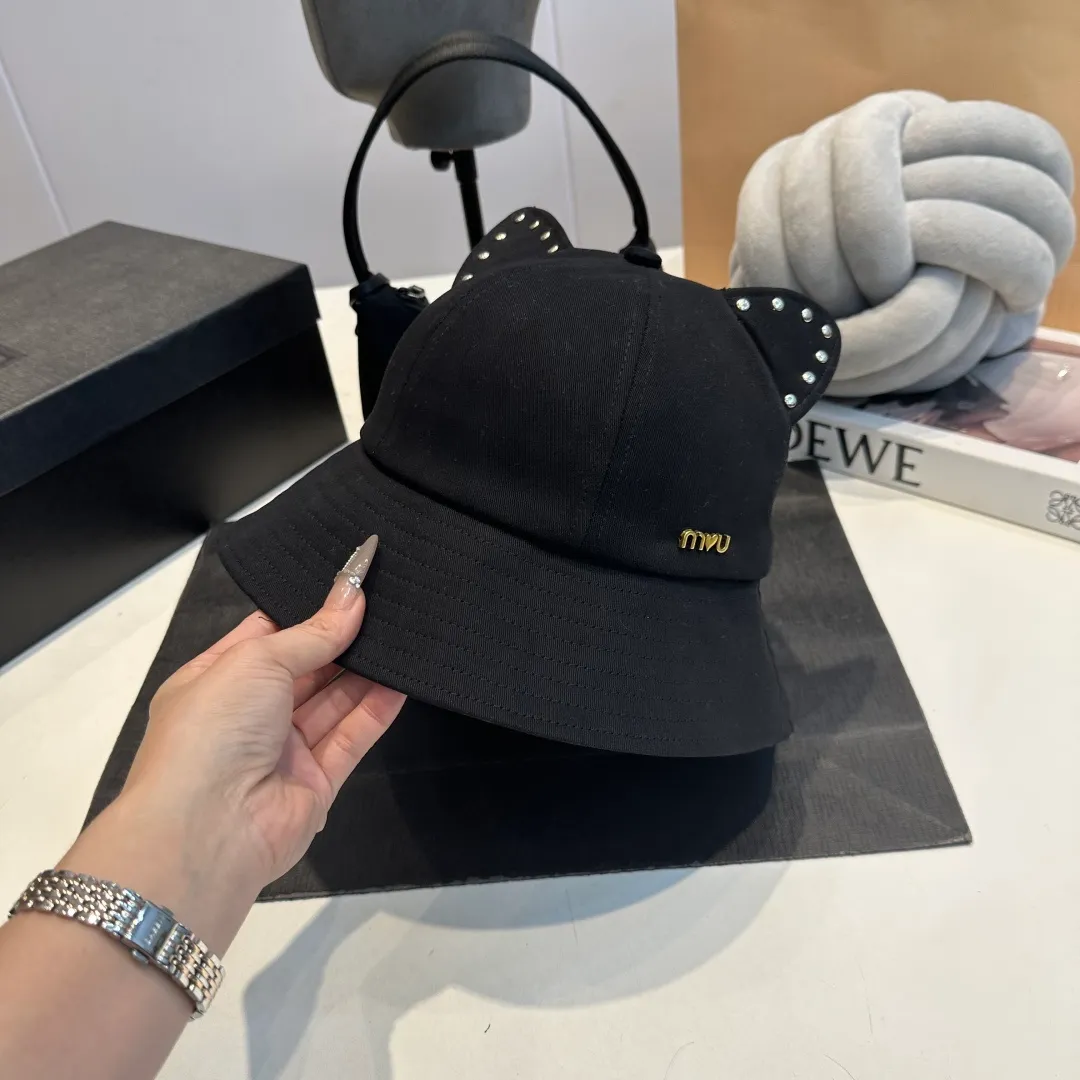 P70 miumiu high-end rabbit ear bucket hat, original quality, head circumference 57cm