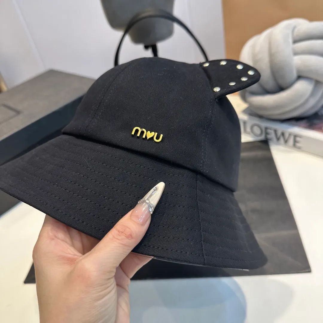P70 miumiu high-end rabbit ear bucket hat, original quality, head circumference 57cm