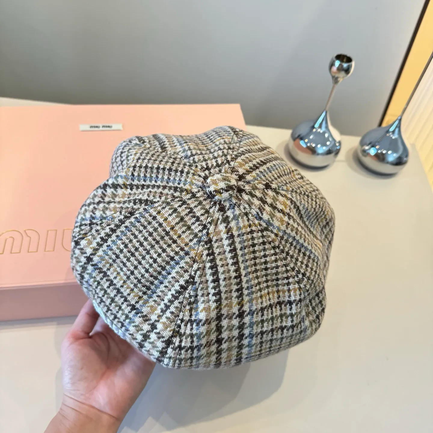 💰130¥ miumiu new autumn and winter wool beret, official style, retro style beret, head circumference 57cm