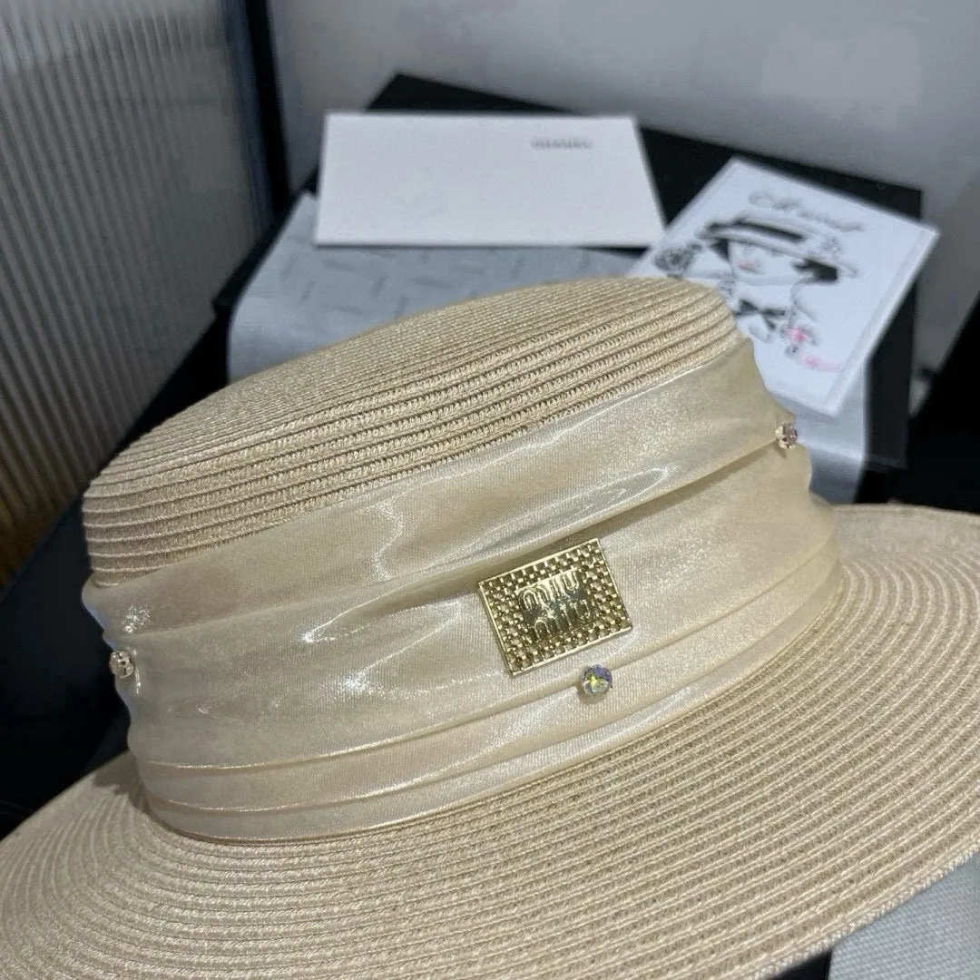 💰180¥ miumiu new flat top hat, high-grade PP straw fabric, head circumference 57cm
