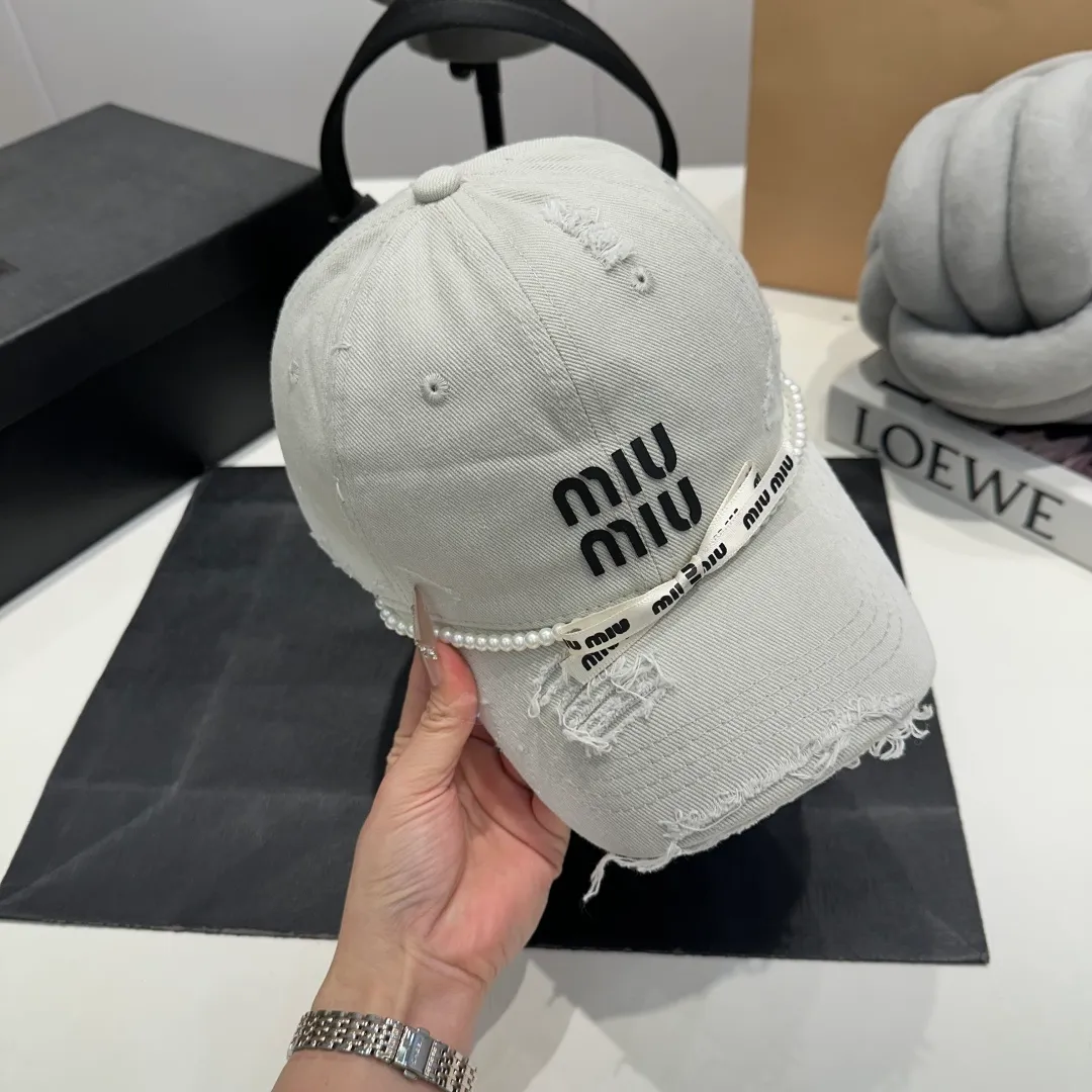 P60 miumiu's new bow-tie real pearl hole baseball cap, the hottest color at the moment - full of street style! Trendy and versatile, Xiaohongshu grows grass, poison, get your boyfriend, and cool together