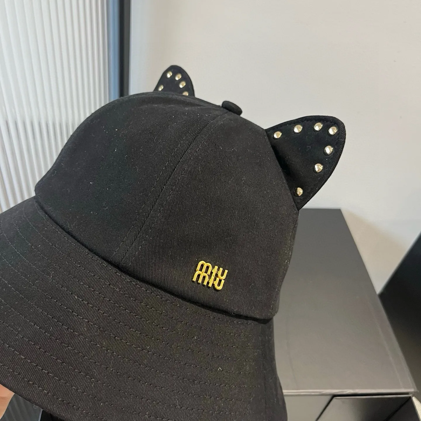 💰120¥ Miumiu miumiu spring and summer style cat ears and ding fisherman hat, pure cotton fabric, high-grade workmanship, head circumference 57cm
