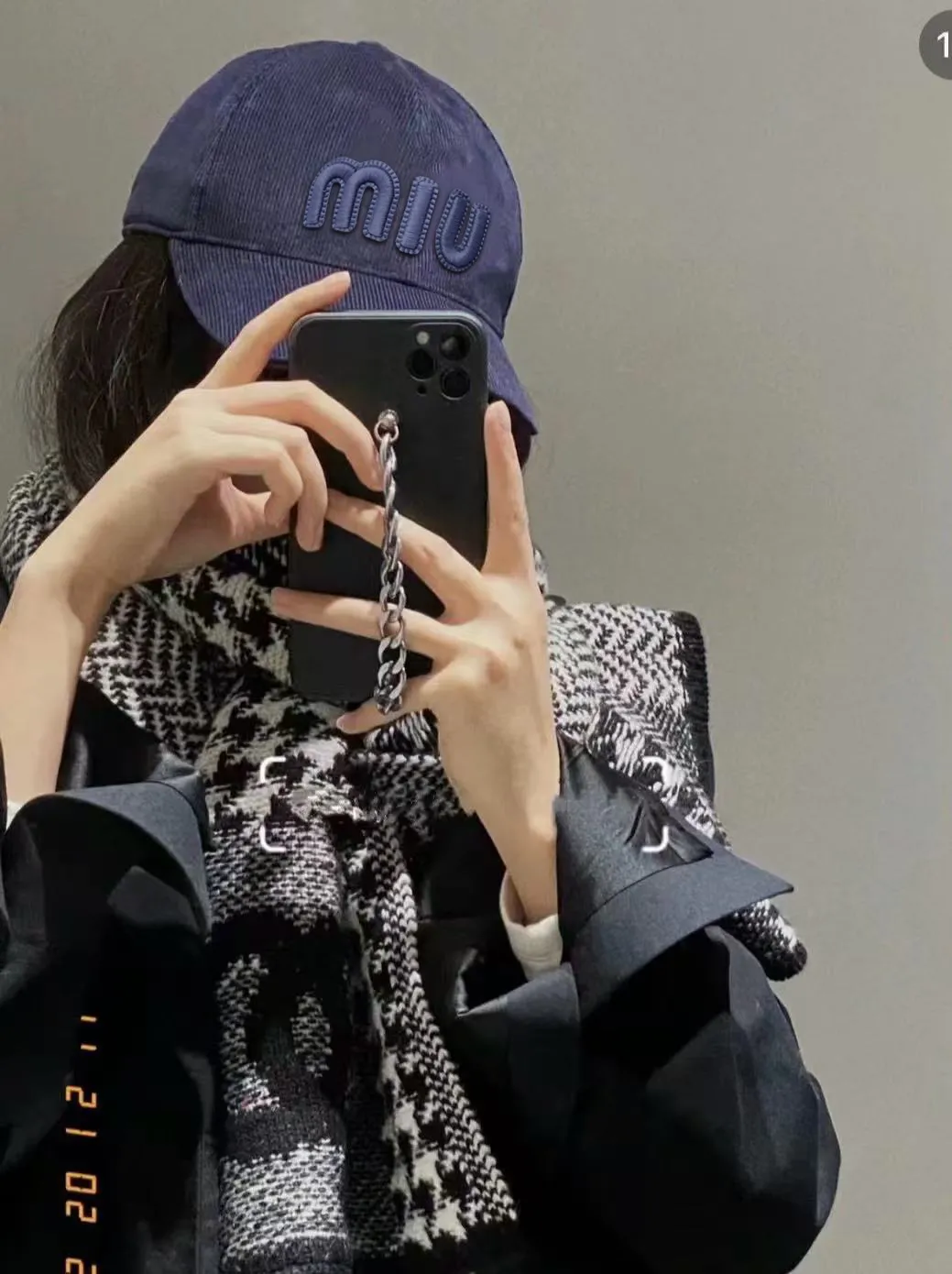 miumiu corduroy baseball cap