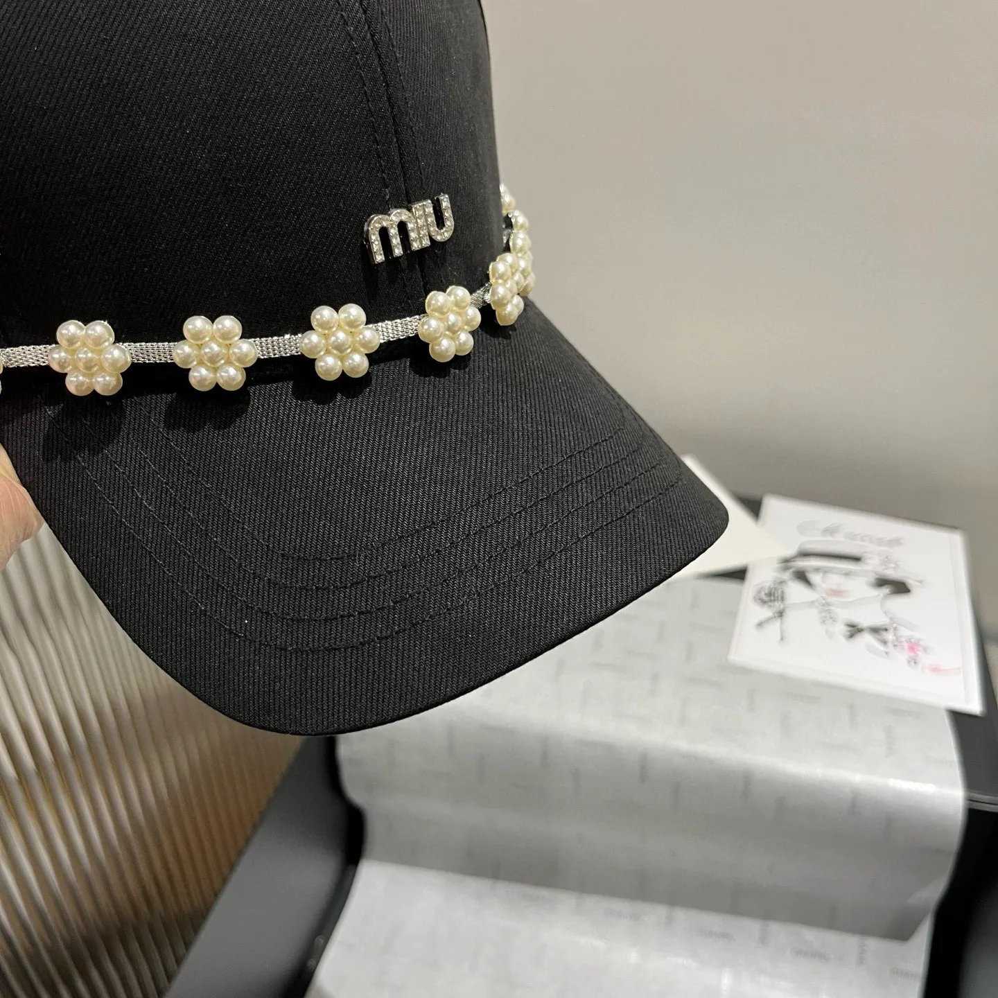 💰100¥ miumiu new peaked cap