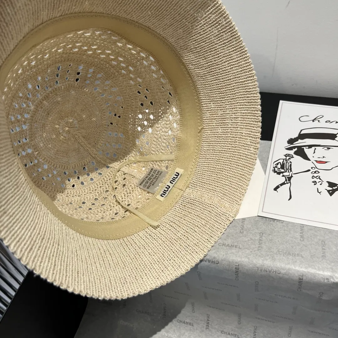 💰110¥ miumiu new knitted fisherman hat, head circumference 57cm