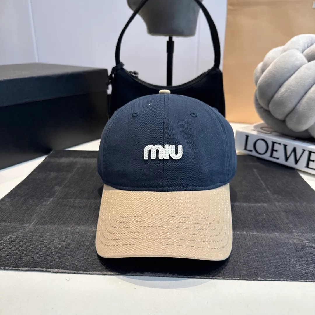 P60 miumiu new 25 spring and summer baseball cap, widened to show small head, new logo embroidery for spring and summer, same style for men and women