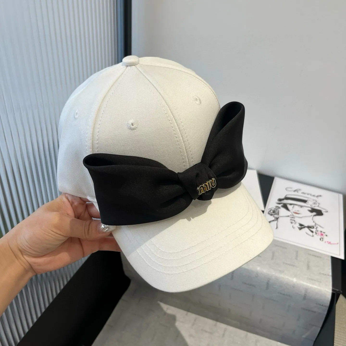 💰90¥ miumiu bow cap, high-end customization, head circumference 57cm