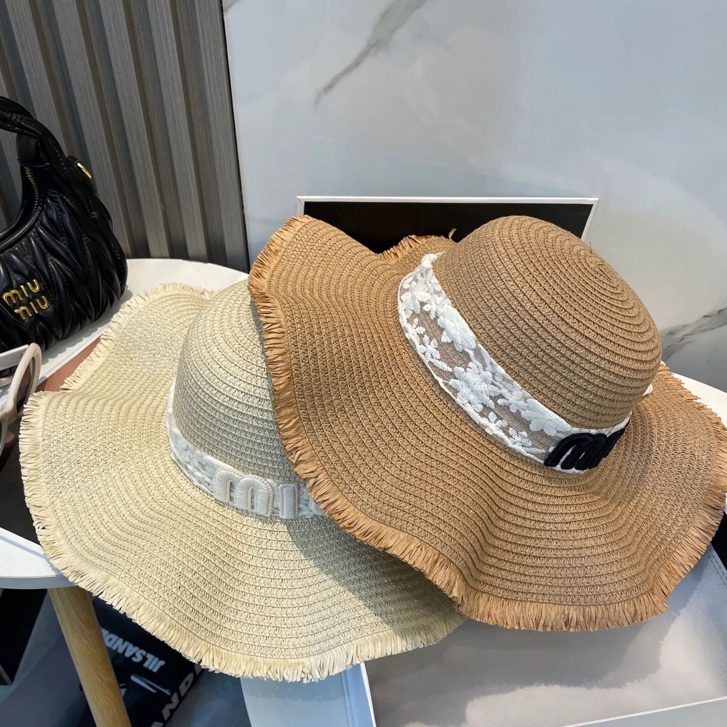 P60 miumiu 2025 new straw hat, advanced customization, lady style, attention to detail, sun protection and UV protection in summer, a must-have for travel, versatile and good-looking