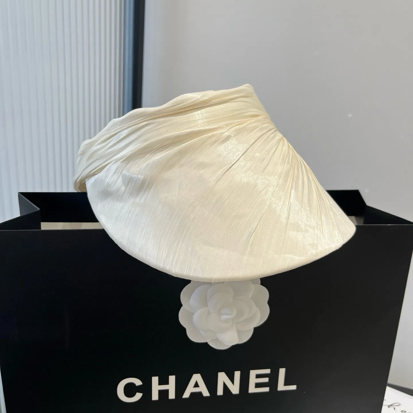 💰100¥ miumiu new silk headband, bow sun hat