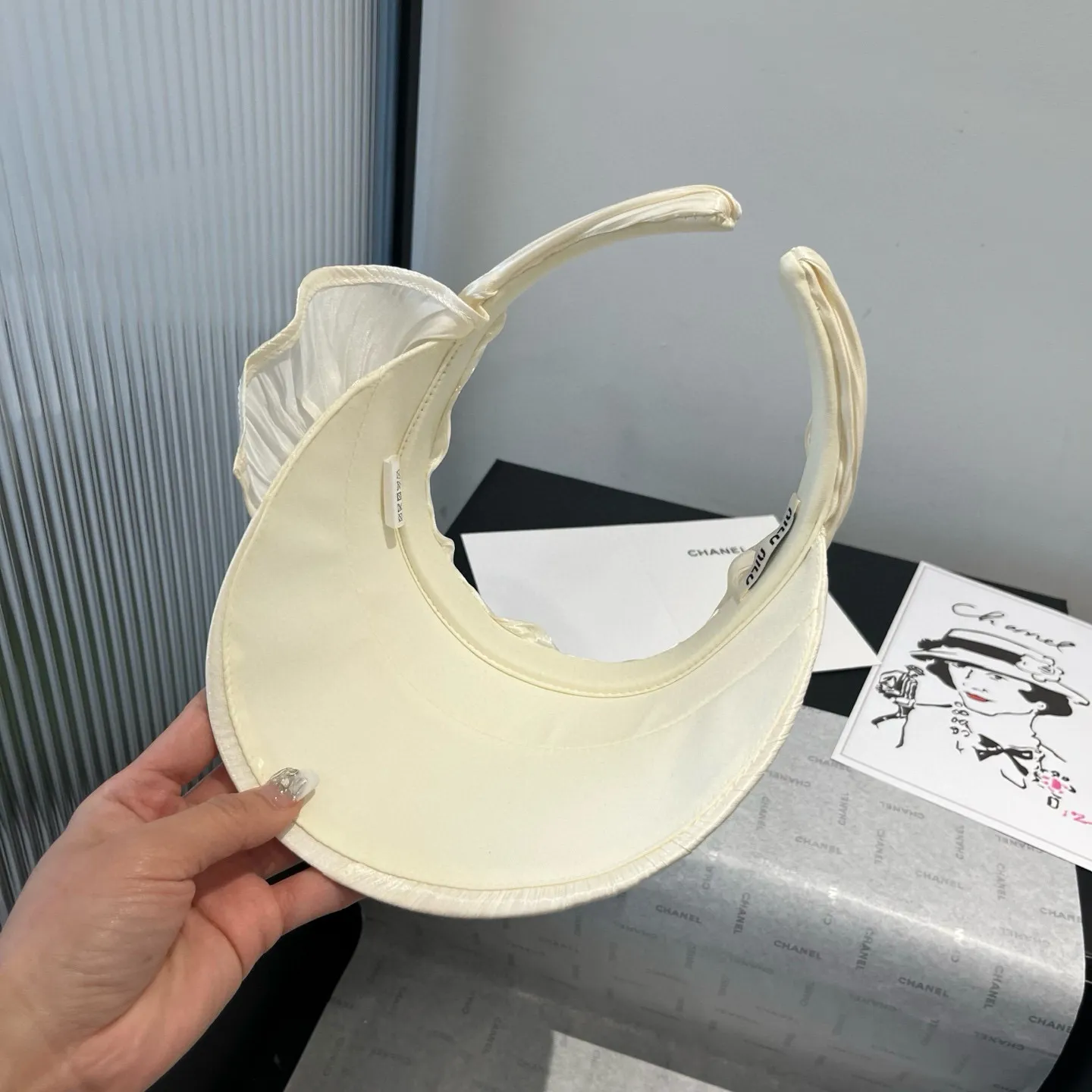 💰100¥ miumiu new silk headband, bow sun hat