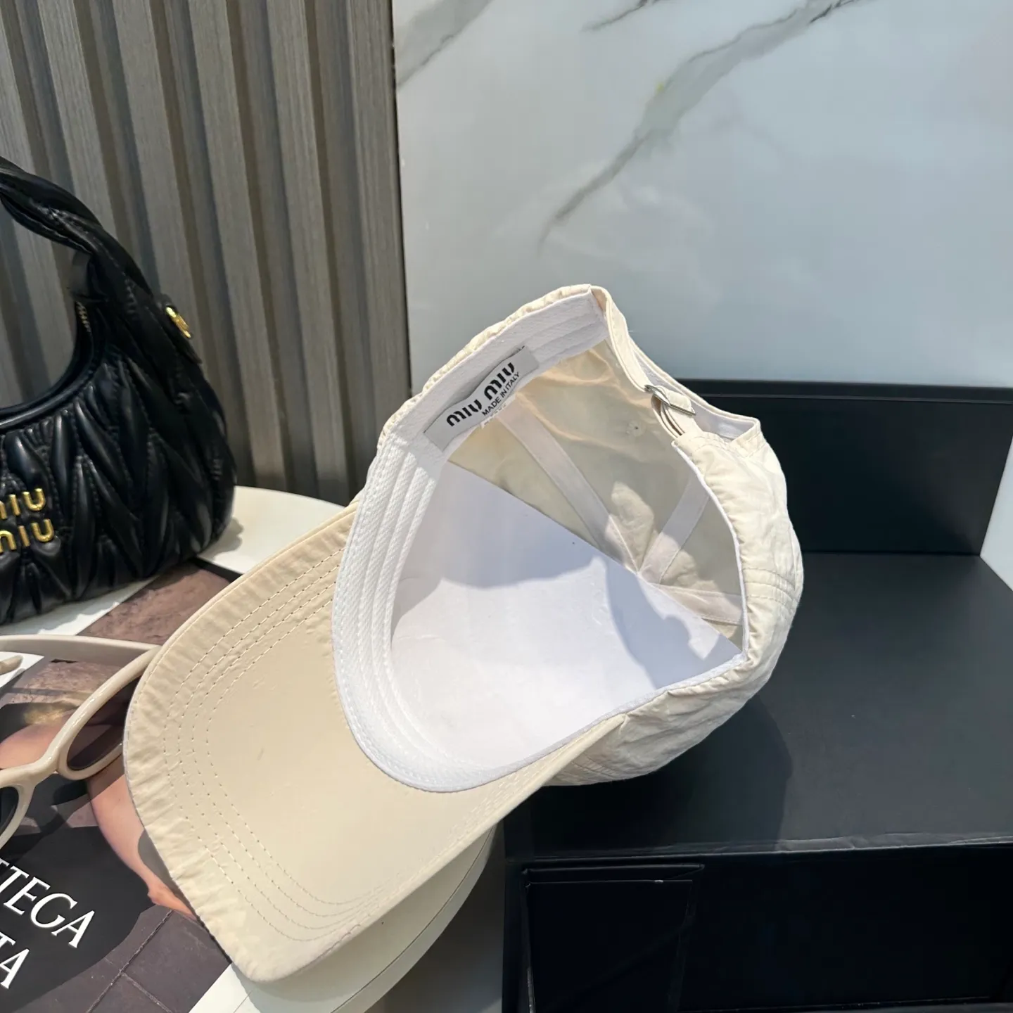 P60 miumiu new quick-drying simple baseball cap 🧢Light, breathable, trendy and versatile, Xiaohongshu grows grass, poison Get your boyfriend and cool together