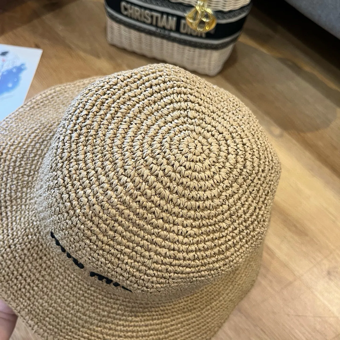 💰100¥ miumiu 2025 summer folding straw hat, pure crochet, head circumference 57cm, foldable