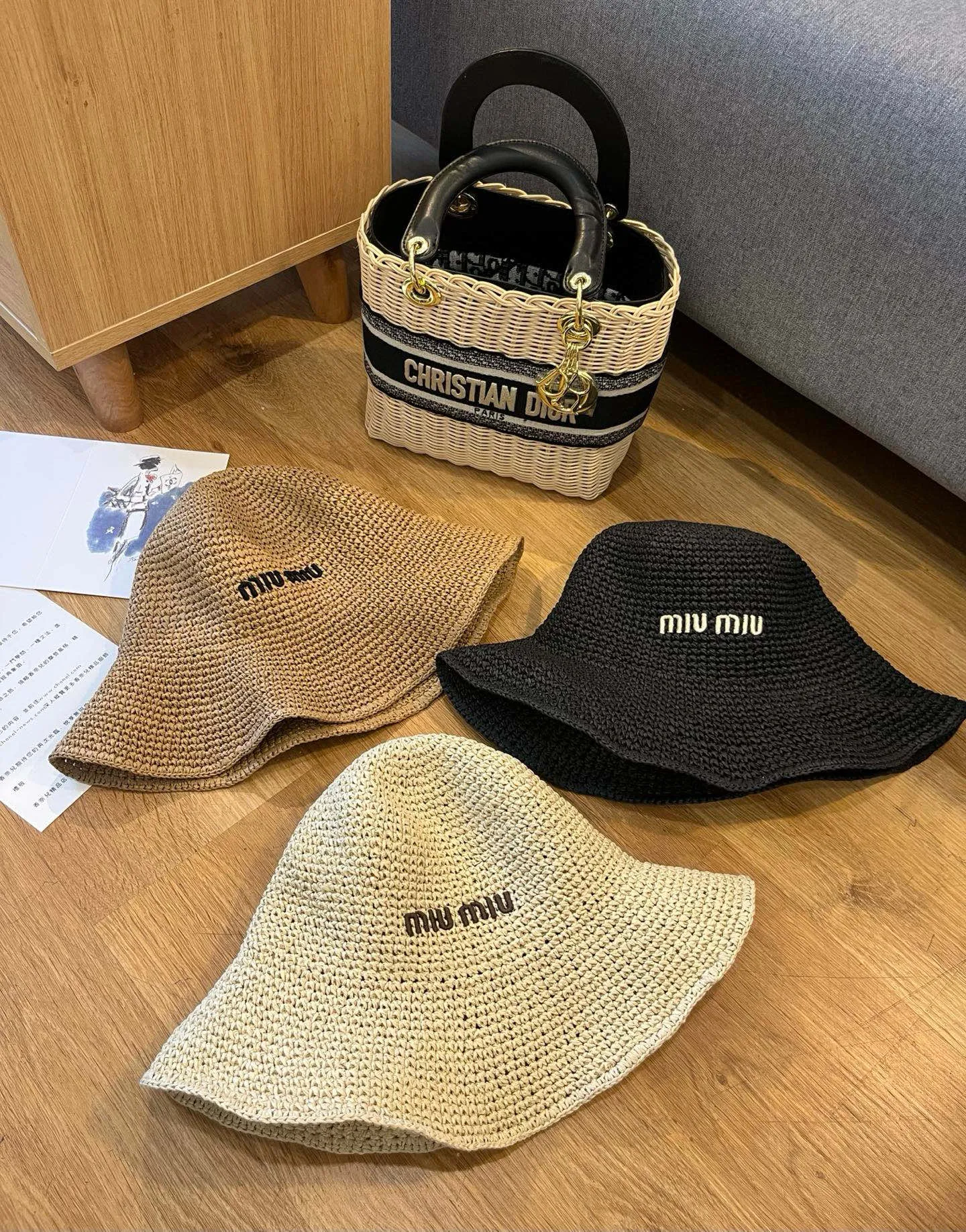 💰100¥ miumiu 2025 summer folding straw hat, pure crochet, head circumference 57cm, foldable