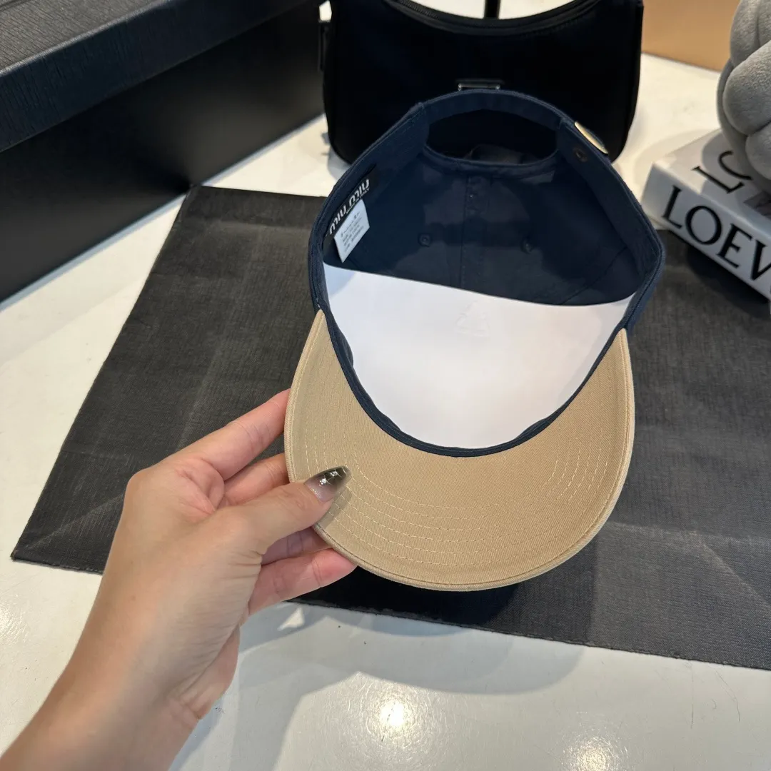 P60 miumiu new 25 spring and summer baseball cap, widened to show small head, new logo embroidery for spring and summer, same style for men and women