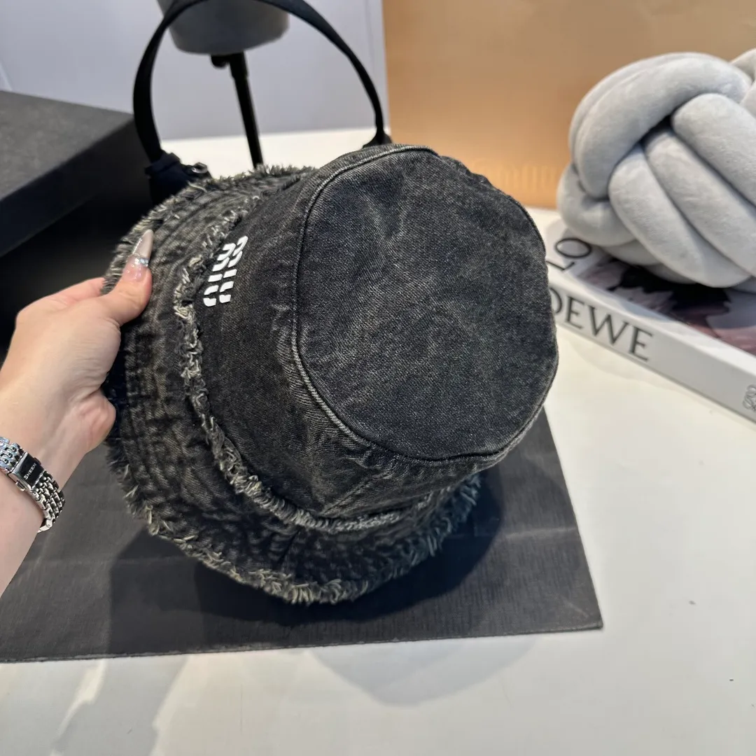 P70 miumiu high-end denim fisherman hat, original quality, head circumference 57cm