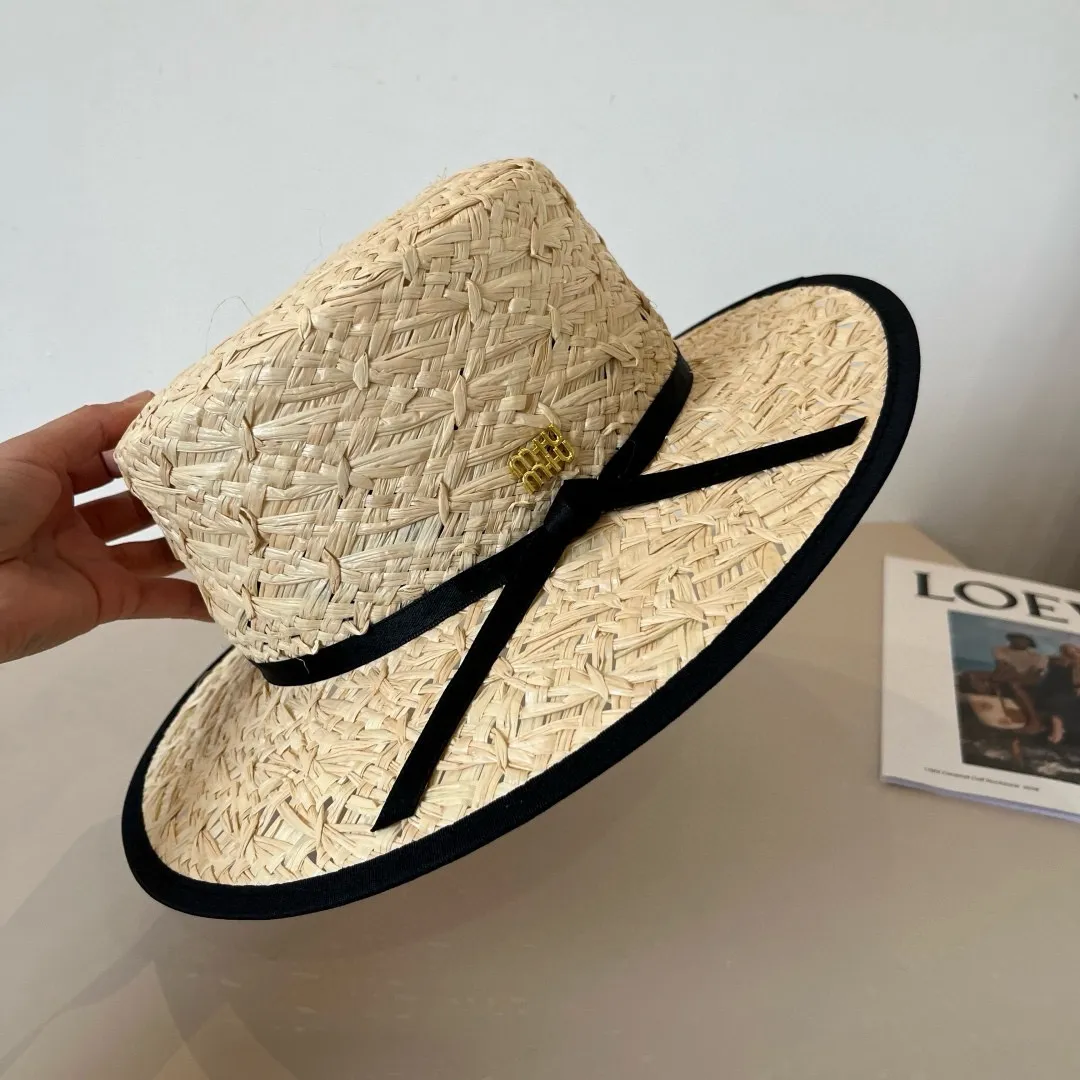 💰150¥ miumiu new flat top hat, natural straw hat, head circumference 57cm