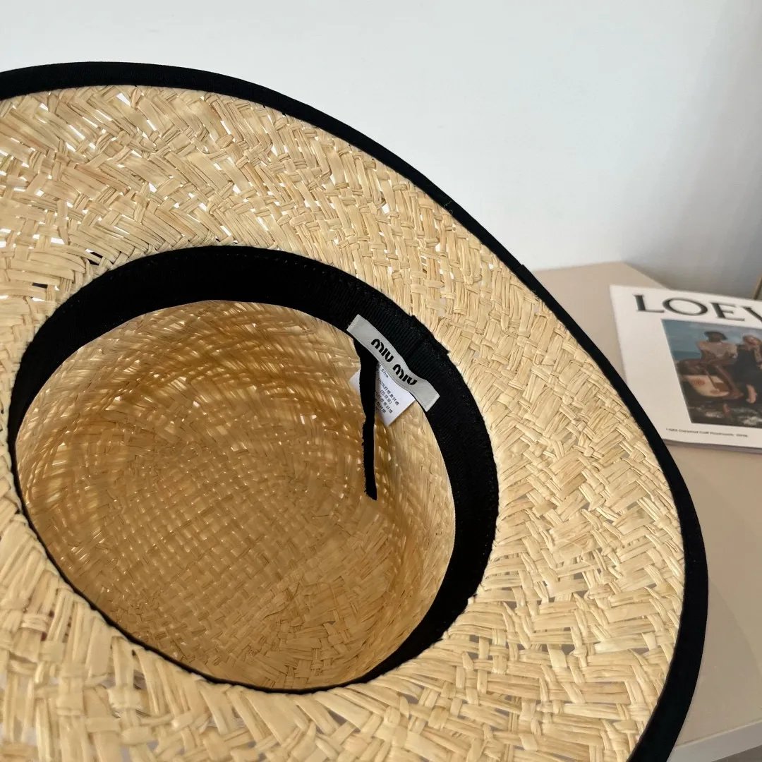 💰150¥ miumiu new flat top hat, natural straw hat, head circumference 57cm