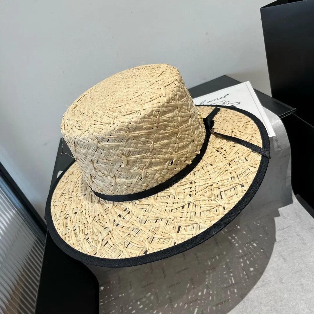 💰150¥ miumiu new flat top hat, natural straw hat, head circumference 57cm