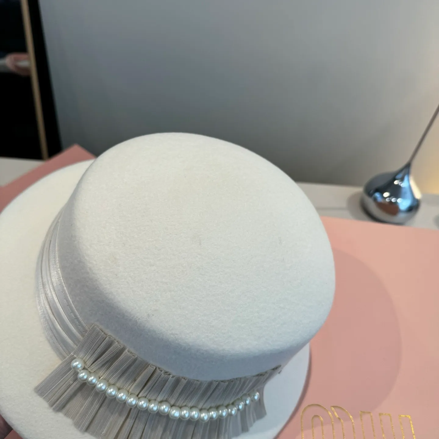 💰210¥ White miumiu autumn and winter new wool basin hat, 100% wool fabric%, head circumference 57cm