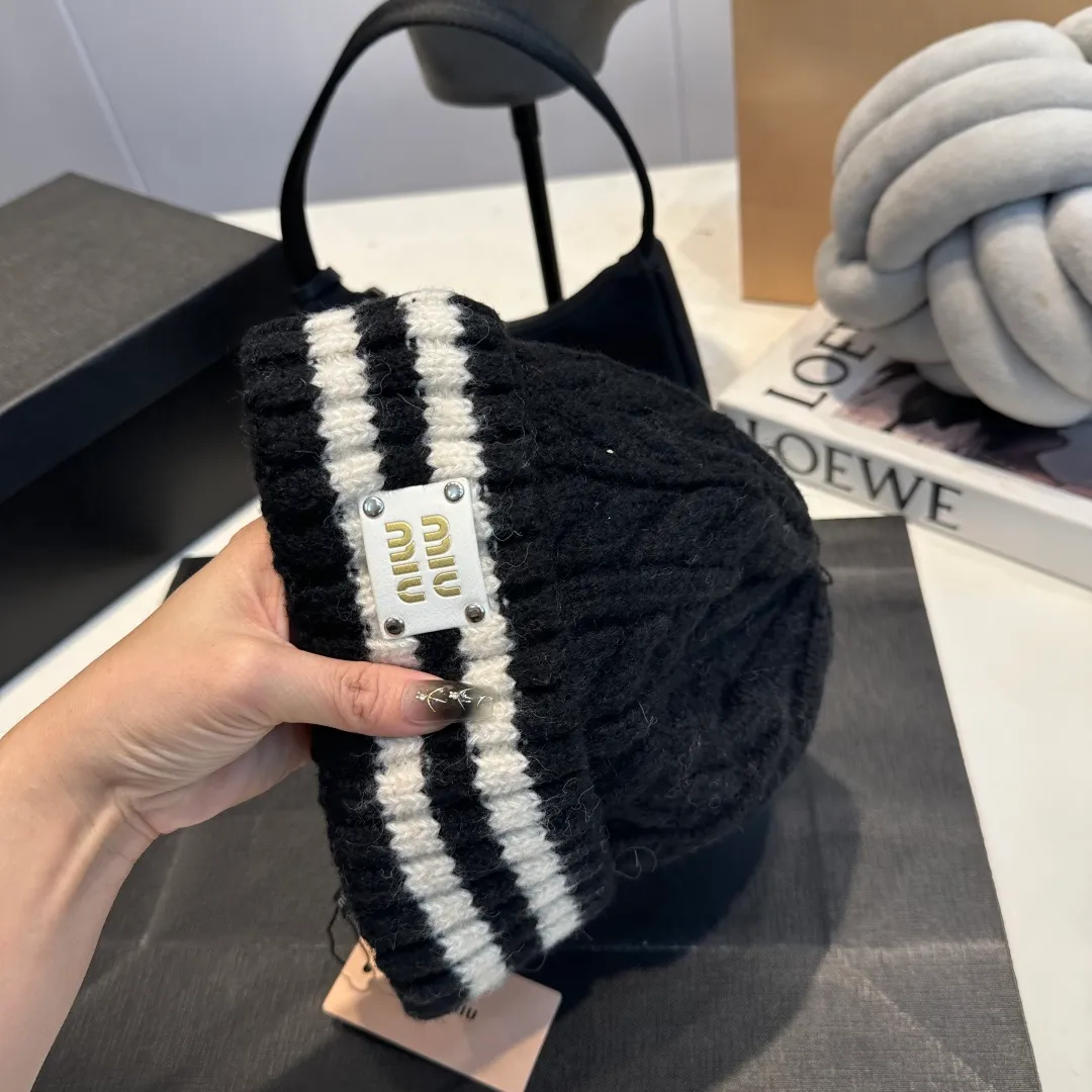 P60 miumiu new autumn and winter woolen hat