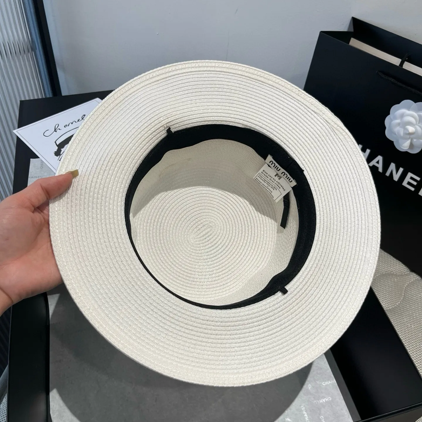 💰180¥ miumiu flat top hat, organza accessories, head circumference cm